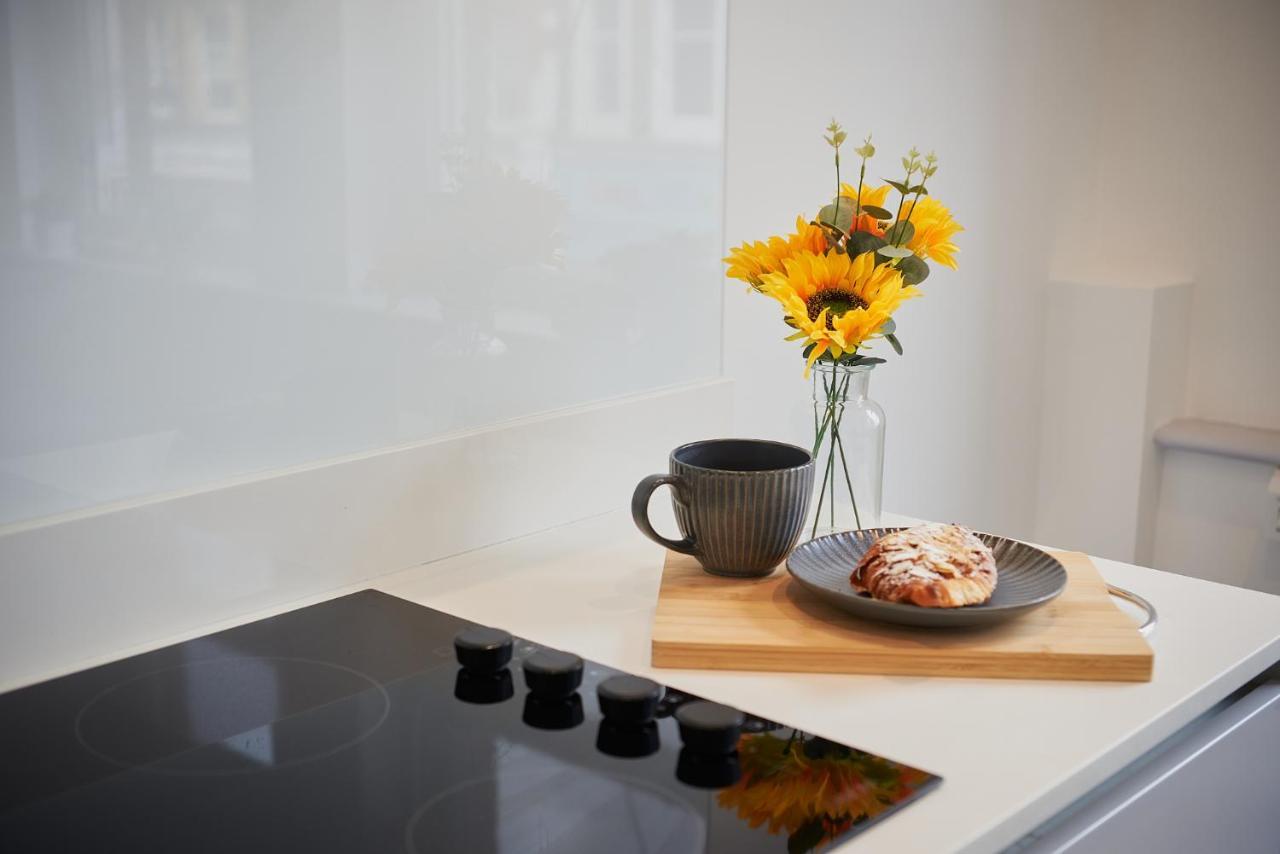 High Spec 2 Bed Apartment W/Parking Available London Eksteriør billede