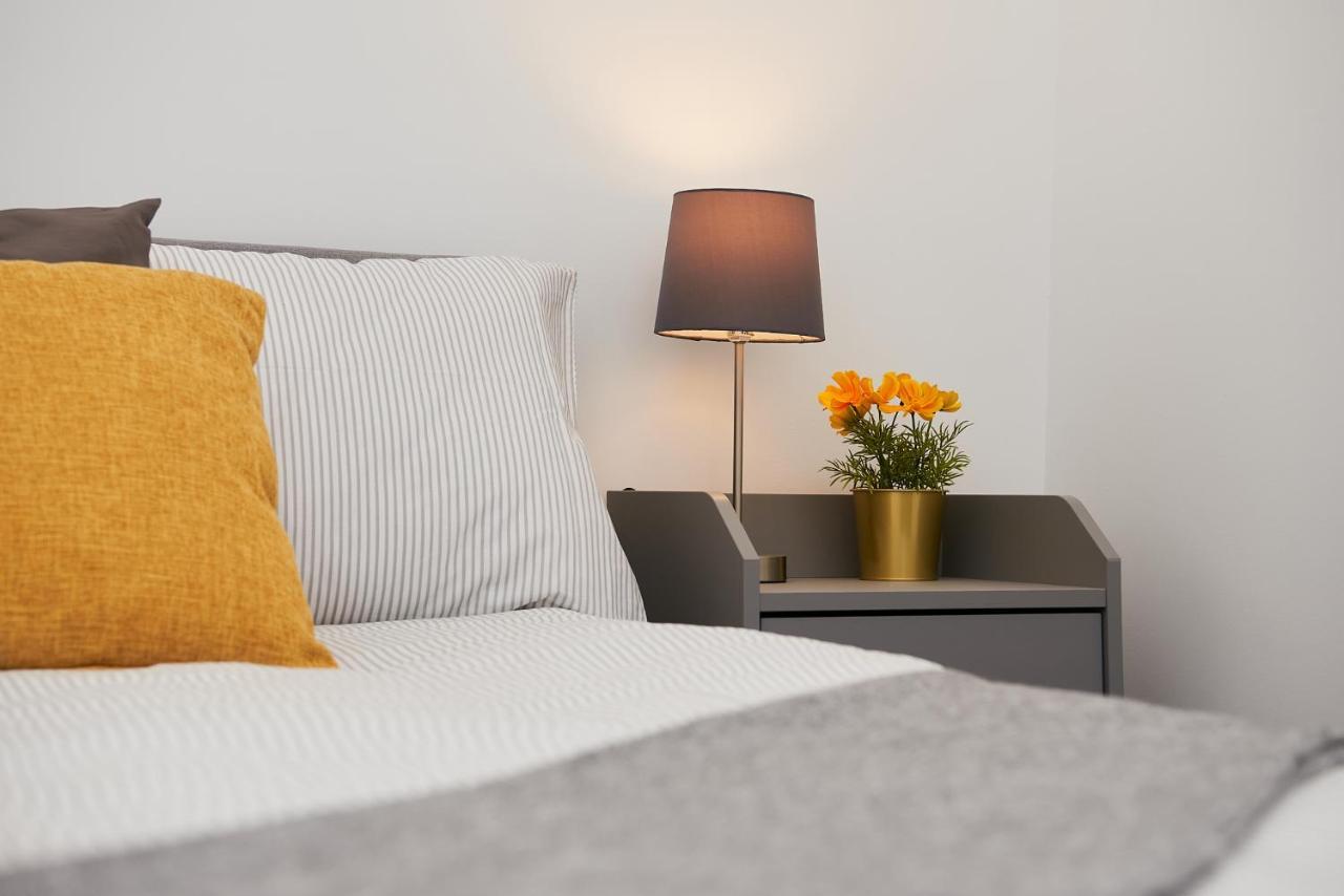 High Spec 2 Bed Apartment W/Parking Available London Eksteriør billede