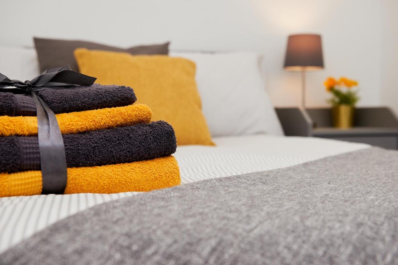 High Spec 2 Bed Apartment W/Parking Available London Eksteriør billede